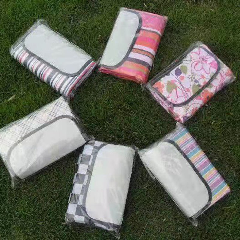 Portable Waterproof Outdoor Picnic Mat (Foldable)