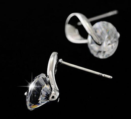 Korean Fashion Jewelry Wholesale Spiral Crystal Earrings