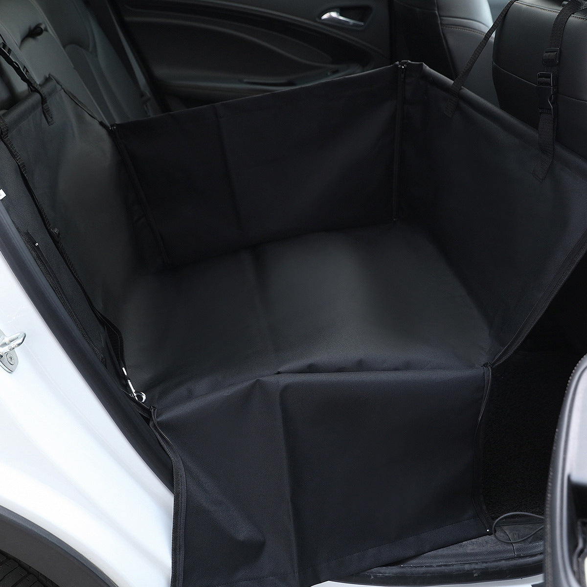 Single-Seater Pet Mat for Outdoor Use
