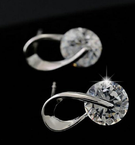 Korean Fashion Jewelry Wholesale Spiral Crystal Earrings