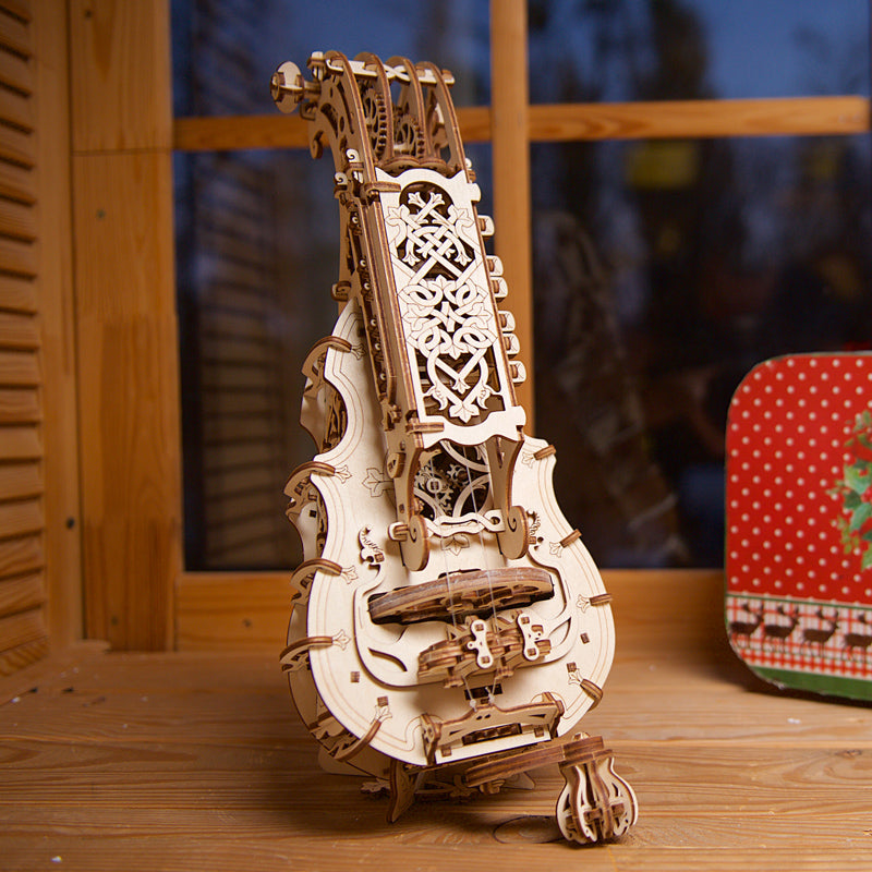 UGEARS Wooden Mechanical Model DIY Hand-Crank Accordion